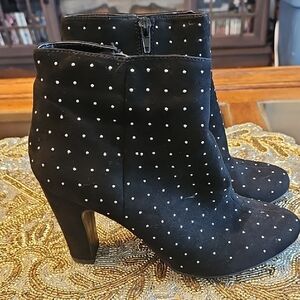 Chic Black Studded Ankle Booties